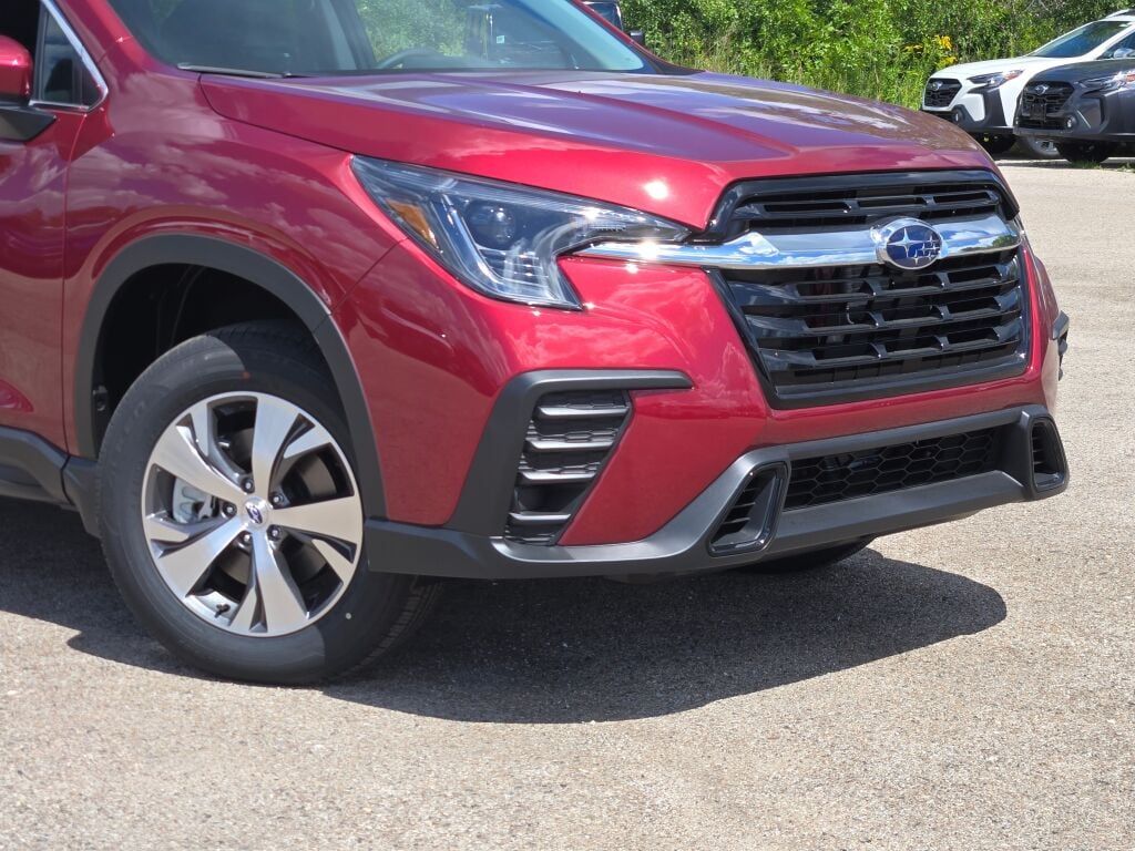 2025 Subaru Ascent Premium photo 2