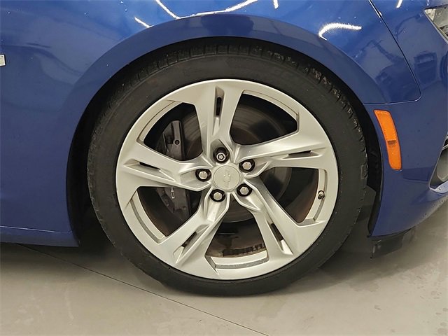 2019 Chevrolet Camaro SS photo 17