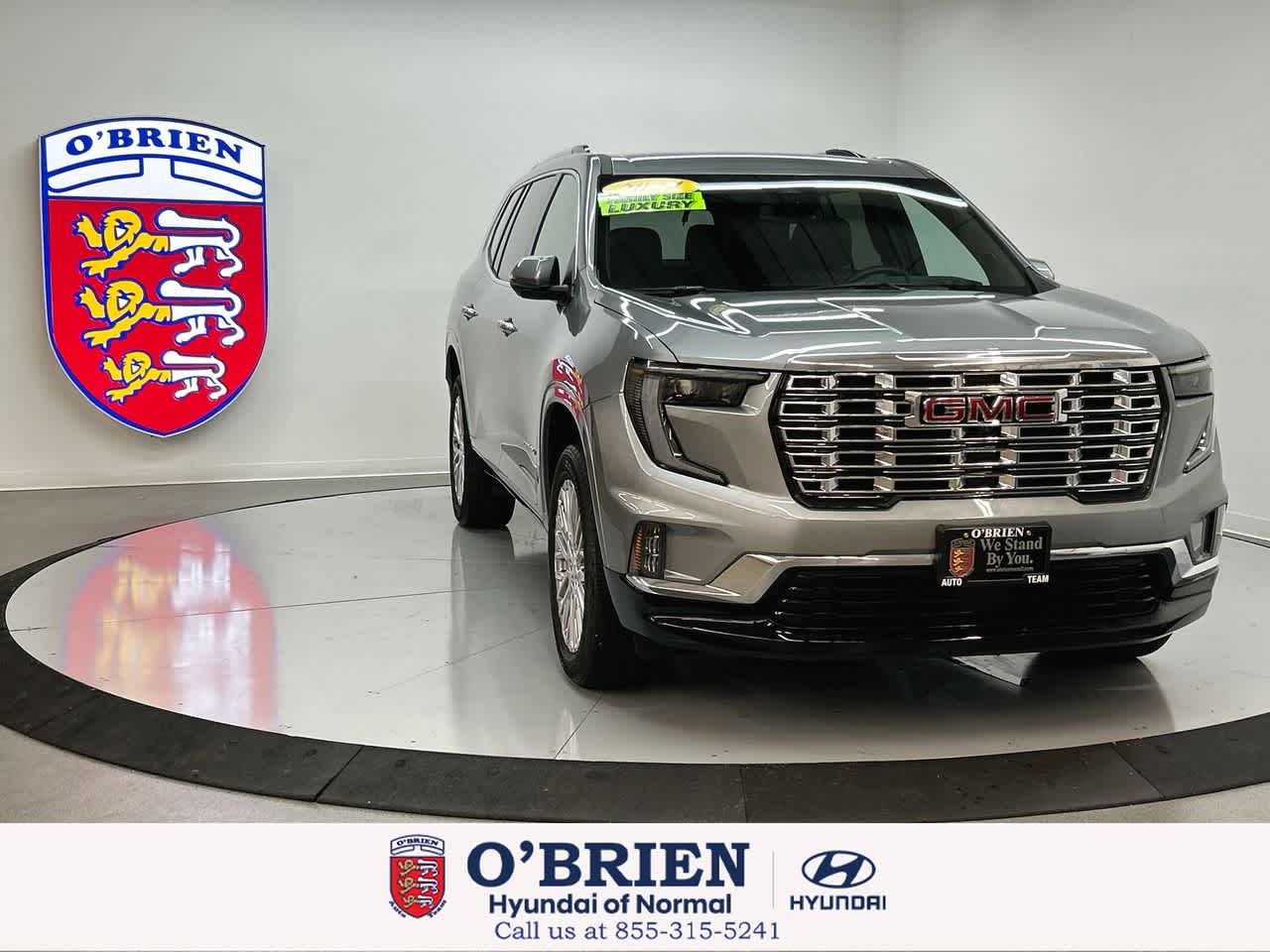 2024 GMC Acadia Denali's photo