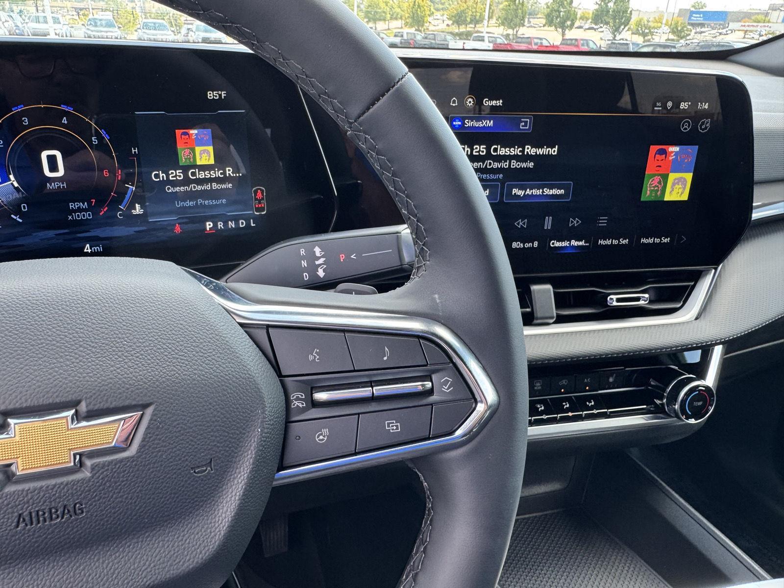 2026 Chevrolet Equinox LT photo 16