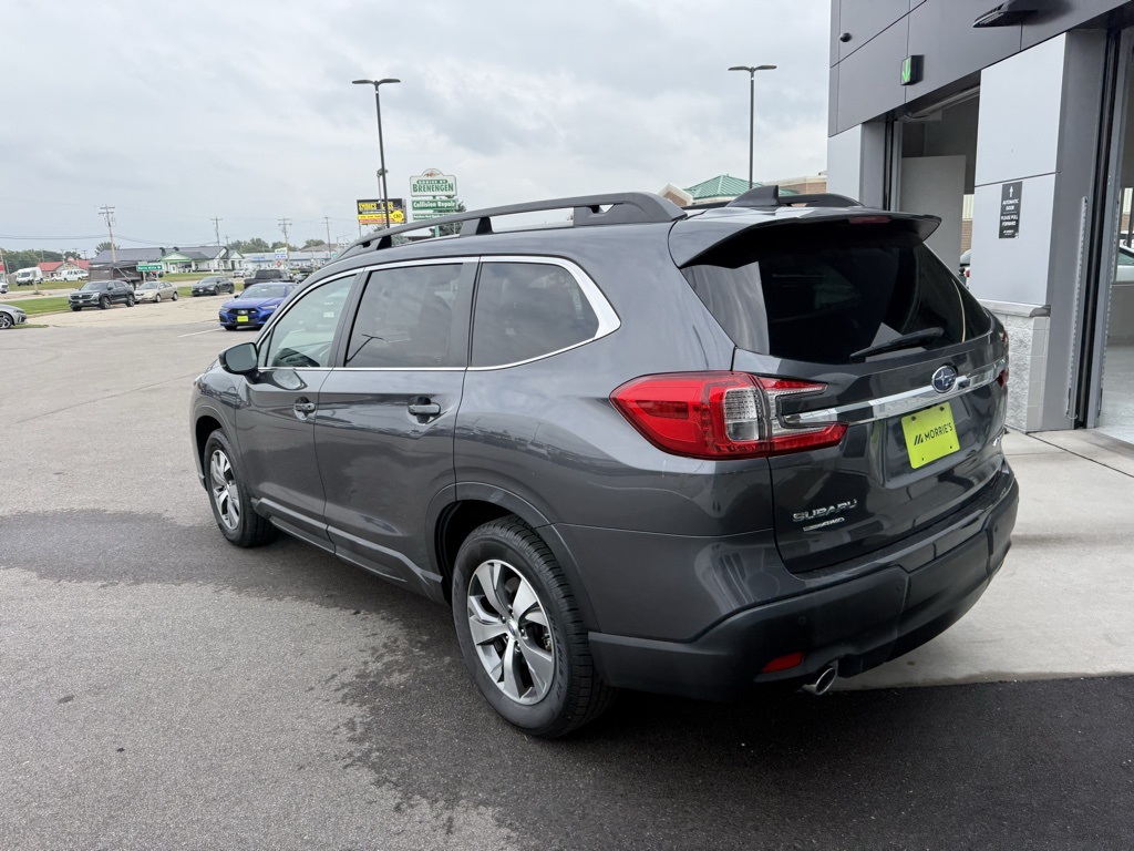 2024 Subaru Ascent Premium photo 2