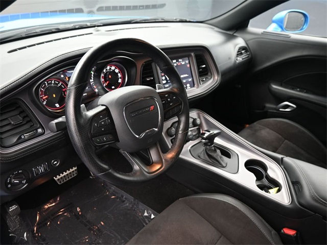 2023 Dodge Challenger R/T photo 4