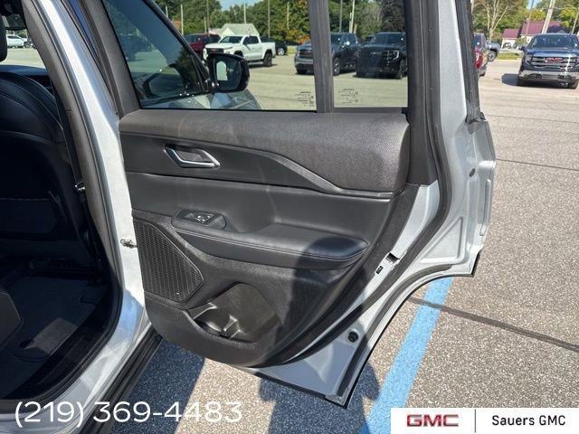 2023 Jeep Grand Cherokee Laredo Altitude photo 25