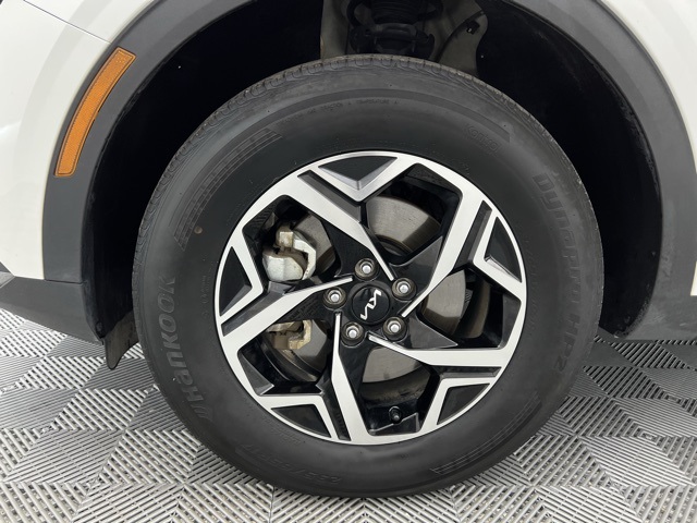 2024 Kia Sportage LX photo 36