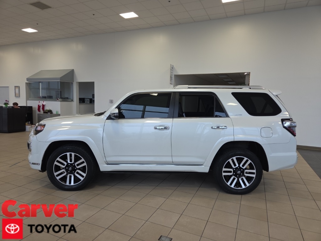 2018 Toyota 4Runner Limited's photo