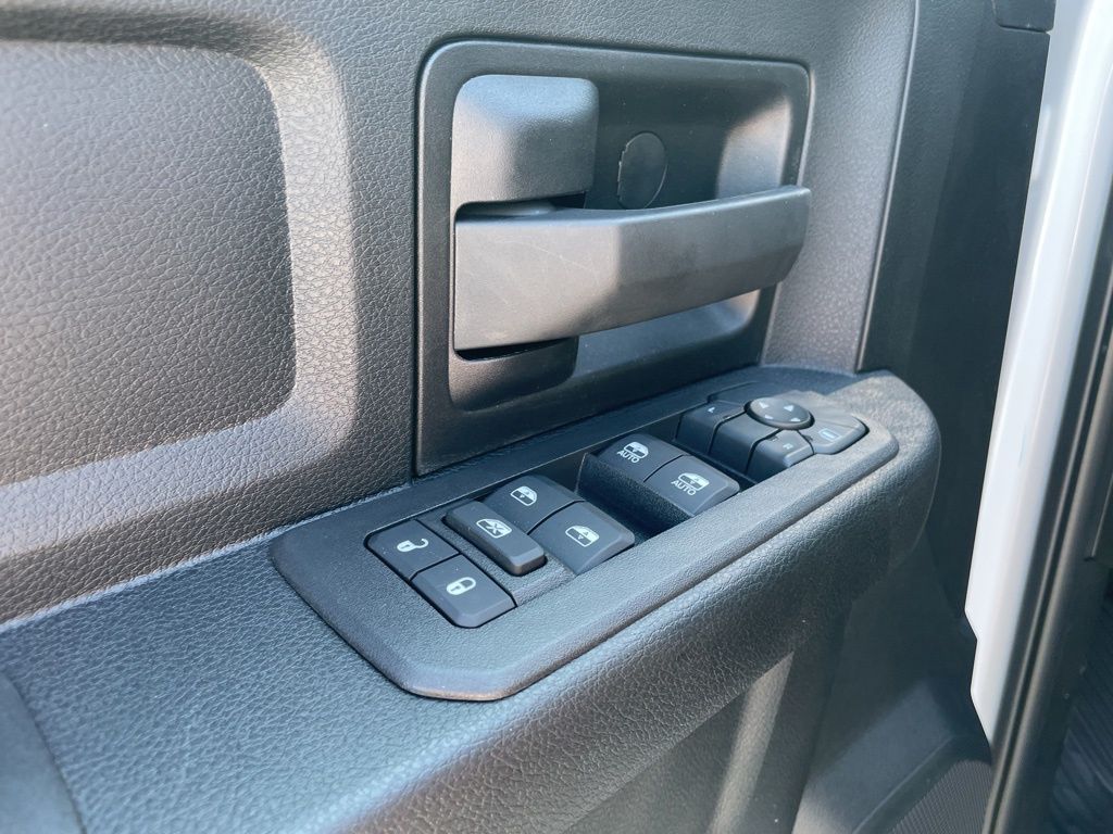 2026 Ram 3500 Tradesman photo 19