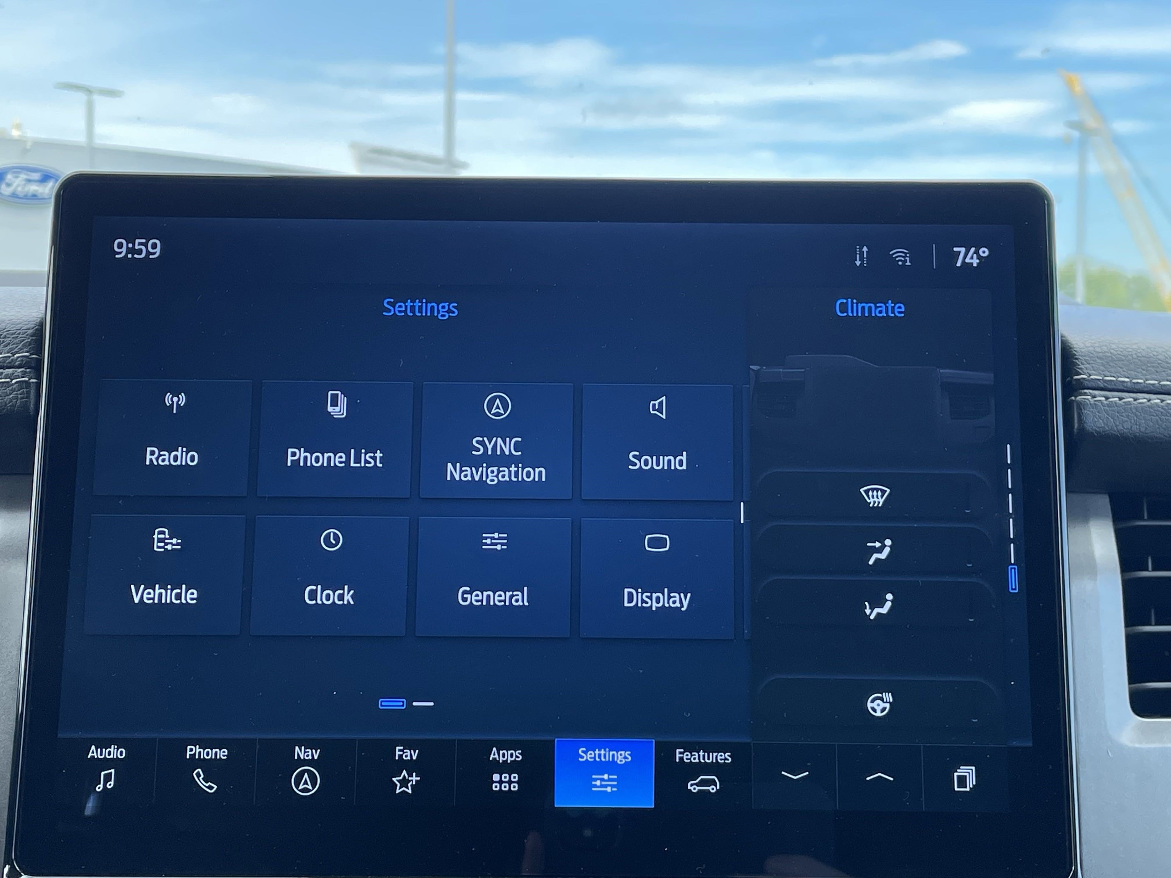 2022 Ford Expedition XLT photo 13