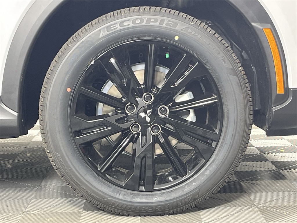 2025 Mitsubishi Eclipse Cross SEL photo 7