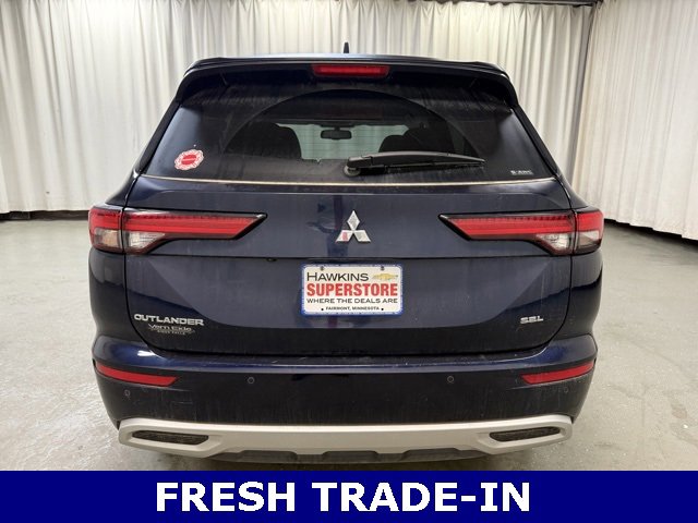 2023 Mitsubishi Outlander SEL 40th Anniversary Edition GT photo 3