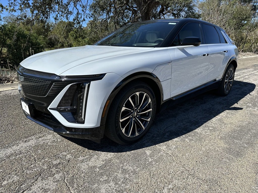 2026 Cadillac LYRIQ Sport