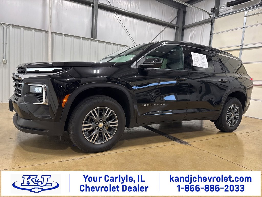 2025 Chevrolet Traverse LT's photo