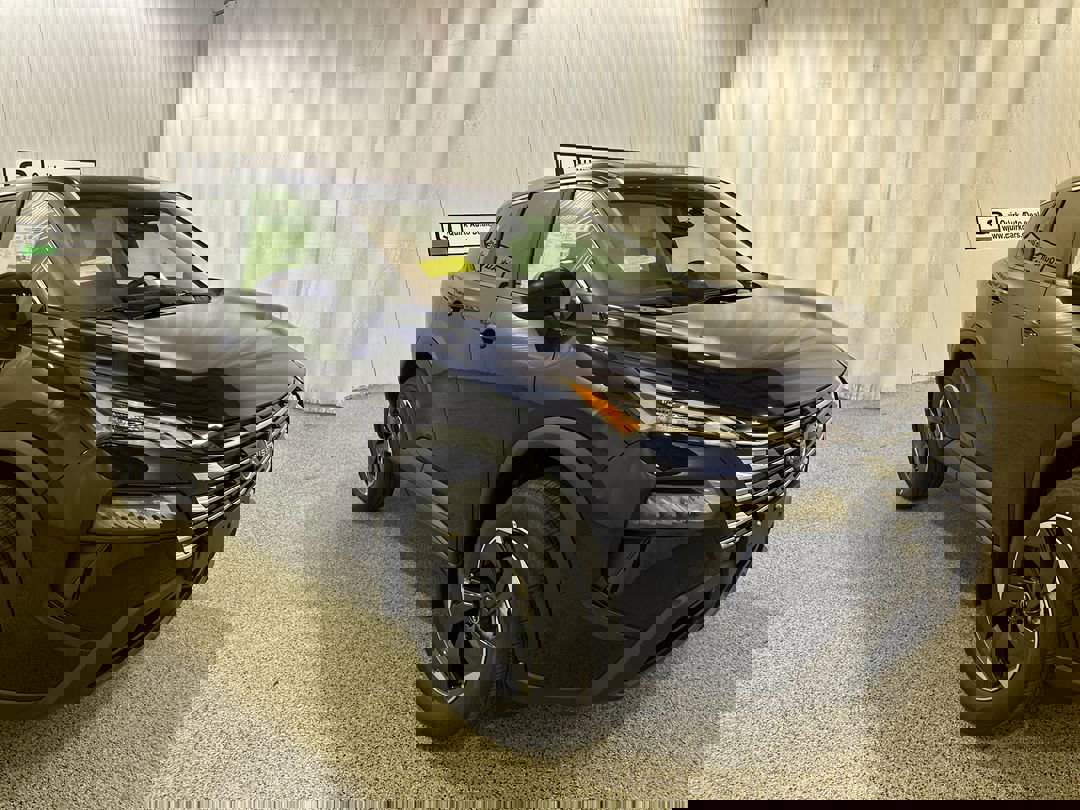 2026 Nissan Rogue SV's photo