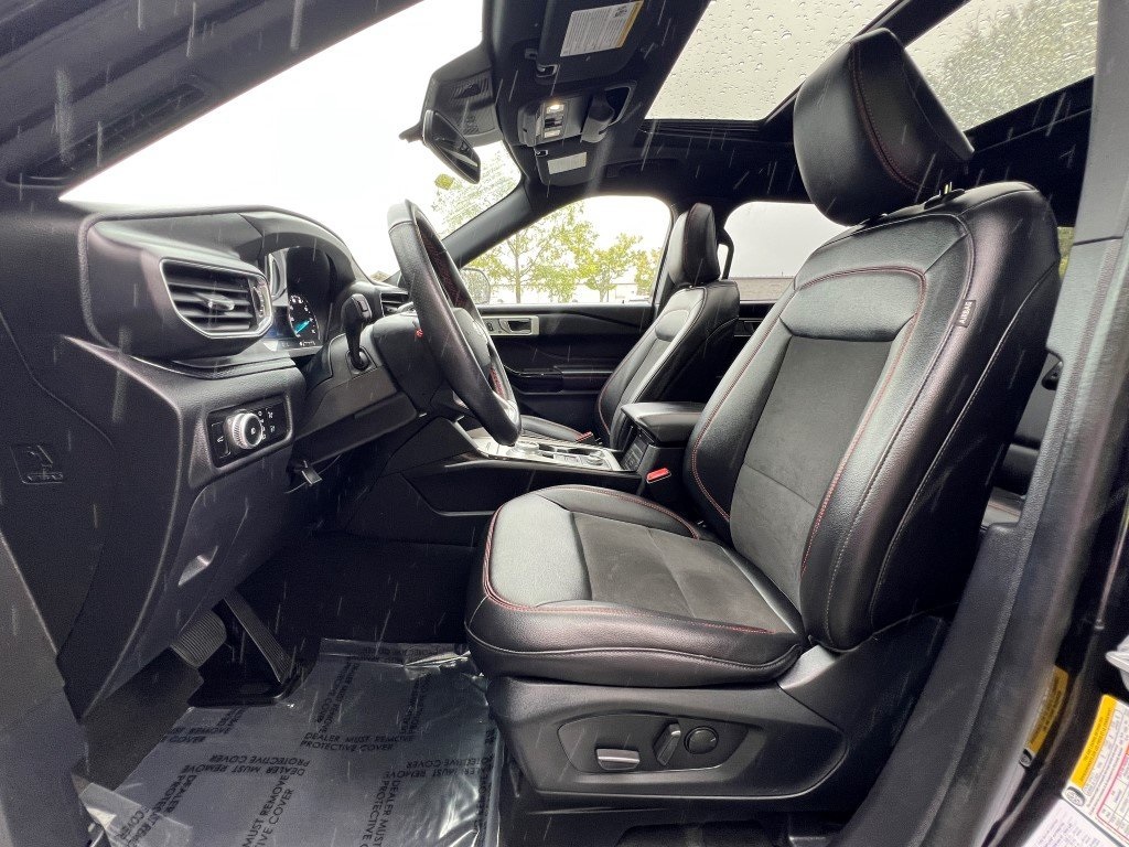 2023 Ford Explorer ST-Line photo 4