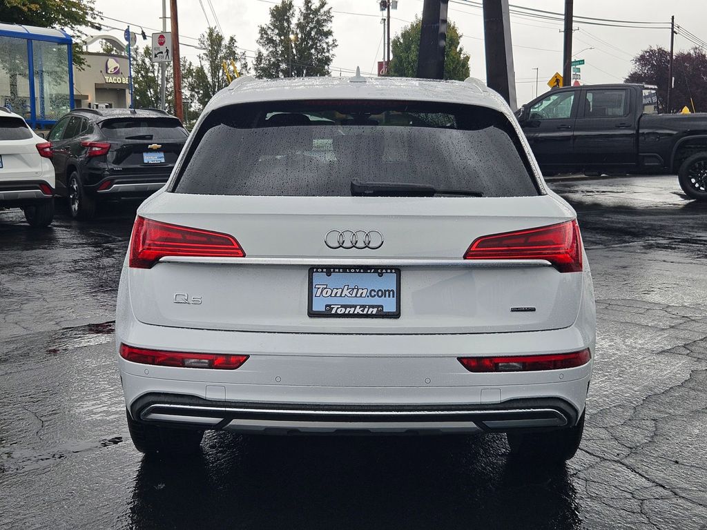 2021 Audi Q5 Premium 45 TFSI photo 4