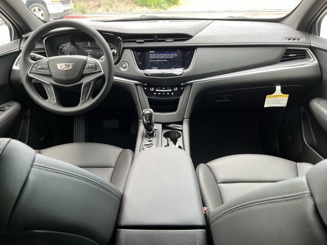 2025 Cadillac XT5 Luxury photo 11