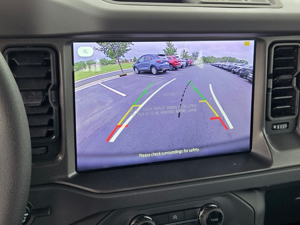 2025 Ford Bronco Base photo 15