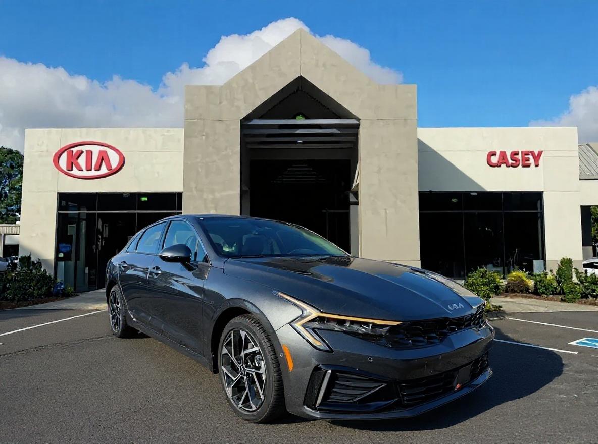 2025 Kia K5 EX's photo