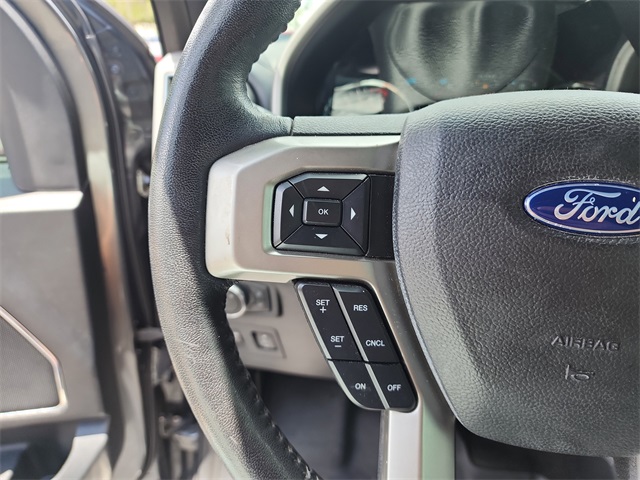 2020 Ford F-150 Lariat photo 22