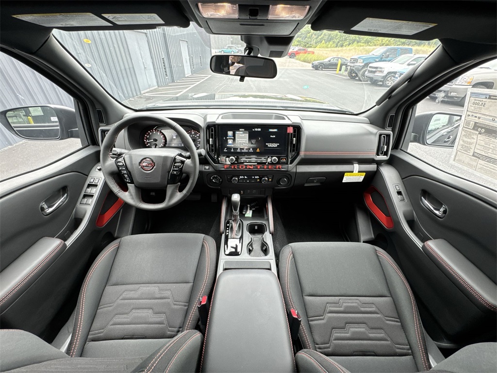 2025 Nissan Frontier PRO-4X photo 21
