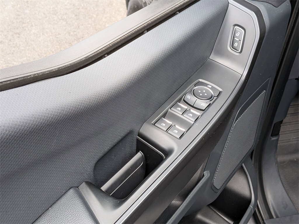2022 Ford F-150 XL photo 10