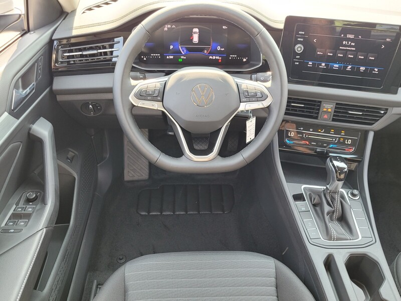 2025 Volkswagen Jetta 1.5T S photo 6