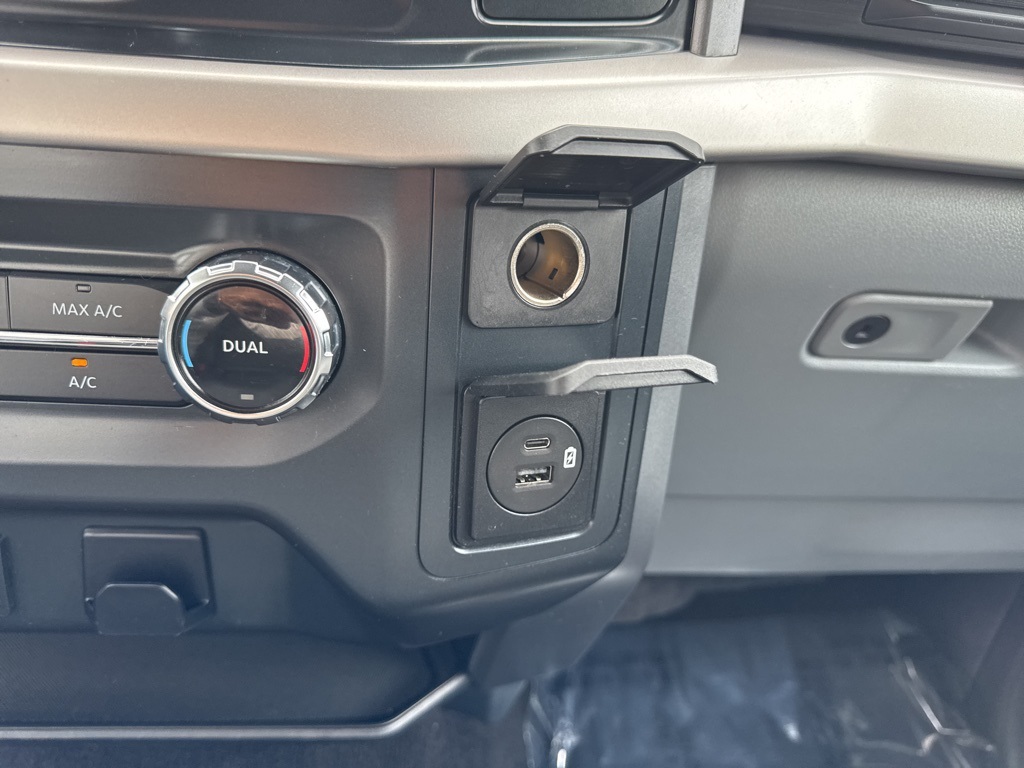 2022 Ford F-150 XLT photo 24