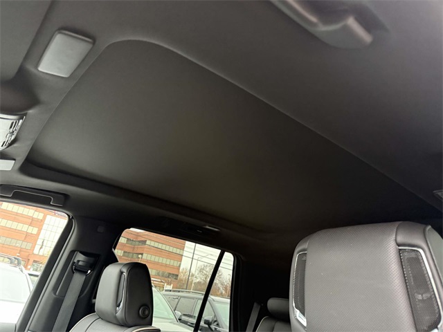 2024 Cadillac Escalade Sport photo 4