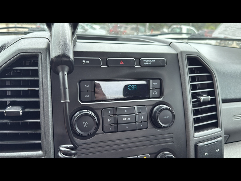 2019 Ford F-250 XL photo 12
