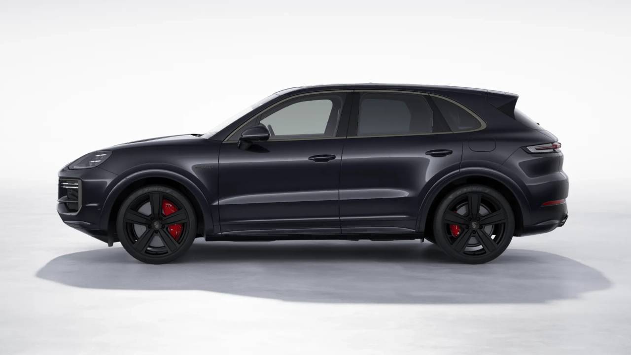 2026 Porsche Cayenne E-Hybrid Turbo photo 2