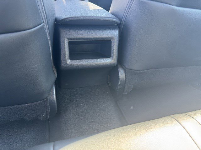 2023 Toyota Camry SE photo 24