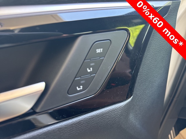 2025 Mitsubishi Outlander SEL photo 25