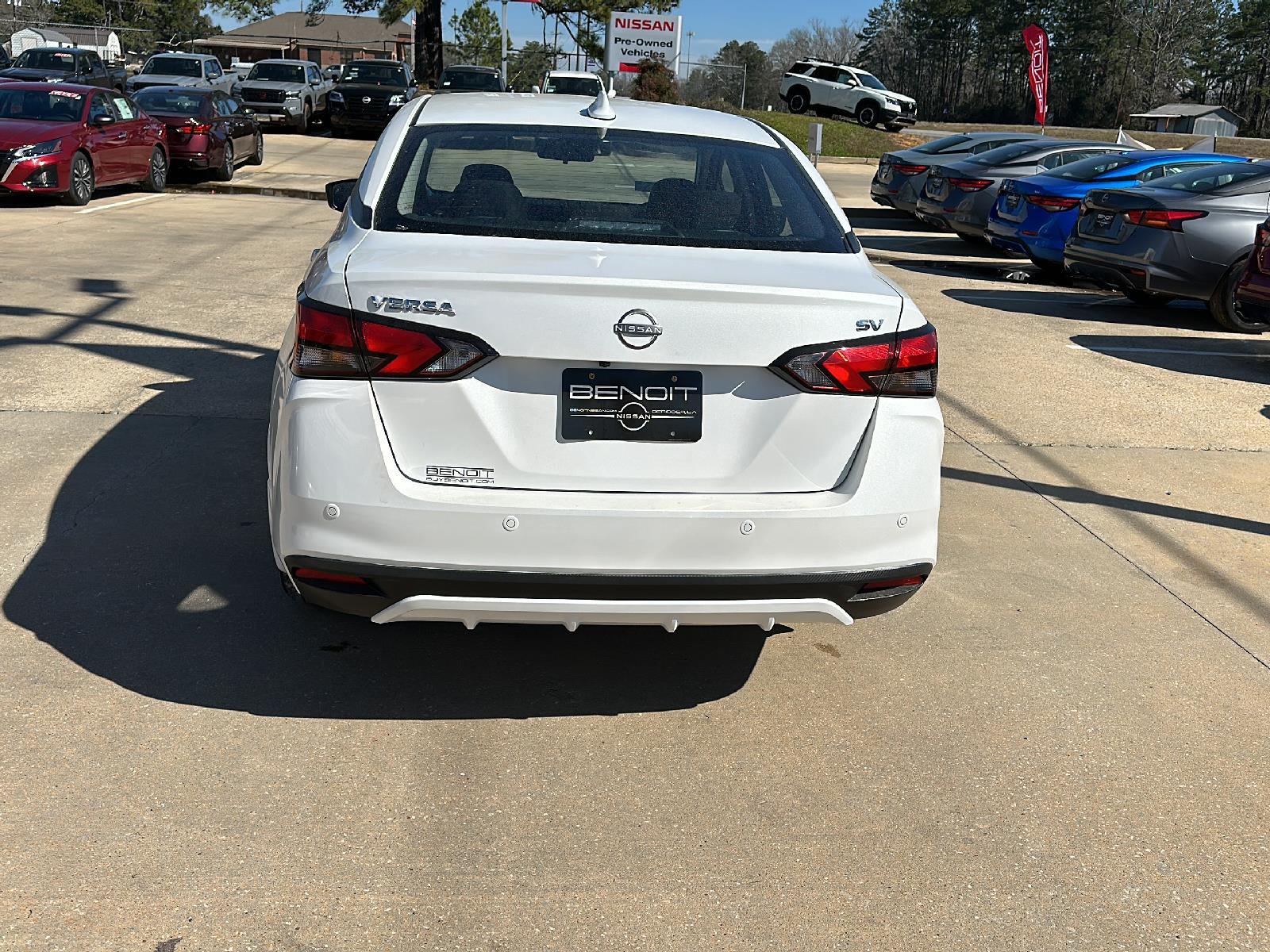 New 2024 Nissan Versa SV Car in DeRidder N22077 Benoit Nissan