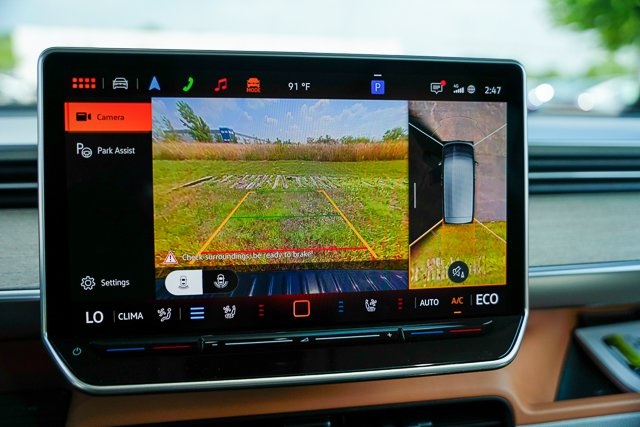 2025 Volkswagen ID. Buzz photo 16