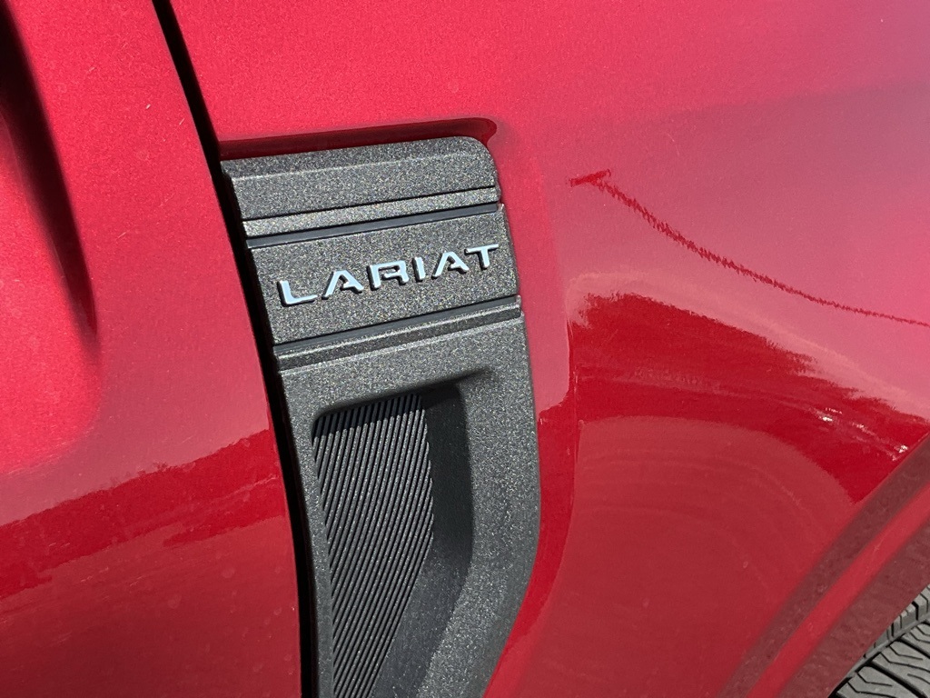2025 Ford Maverick Lariat photo 24