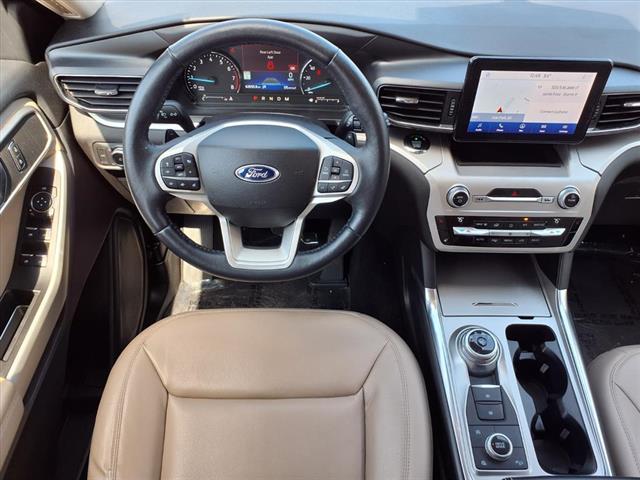 2020 Ford Explorer XLT photo 5