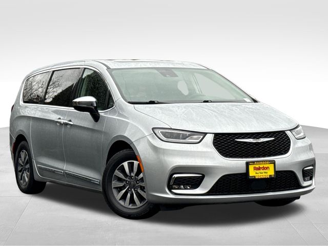 2023 Chrysler Pacifica Hybrid Limited