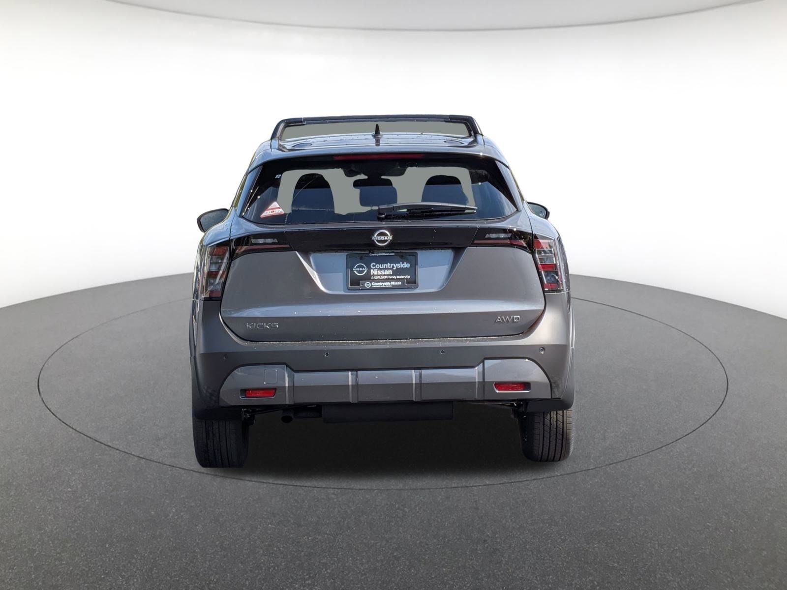 2026 Nissan Kicks SV photo 4
