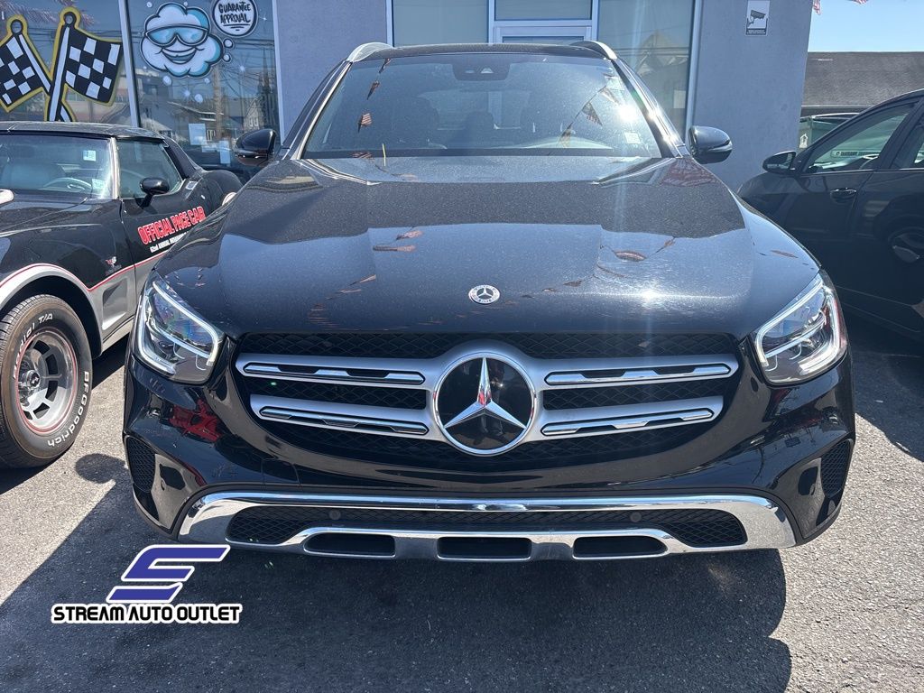 2022 Mercedes Benz GLC 300 4MATIC photo 2