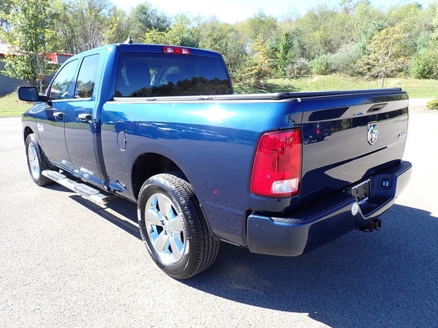 2019 Ram 1500 Classic Express photo 3
