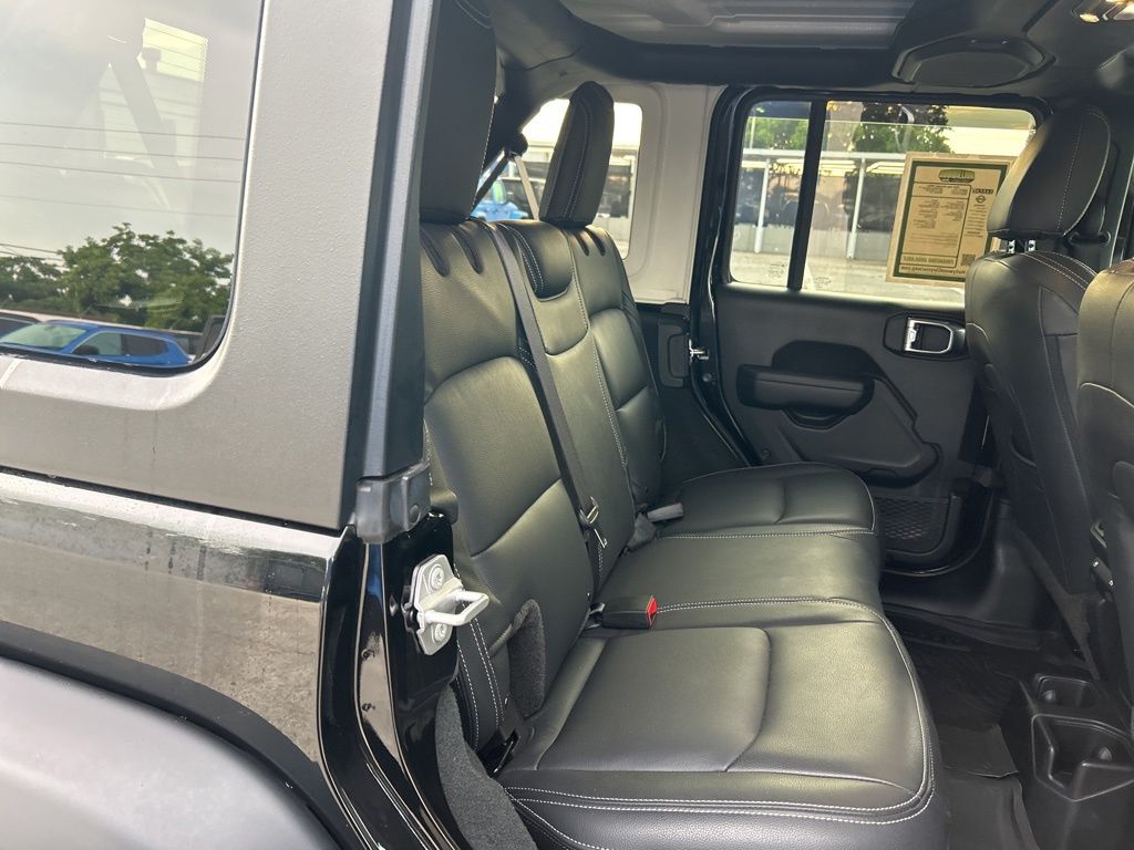 2023 Jeep Wrangler Willys photo 25