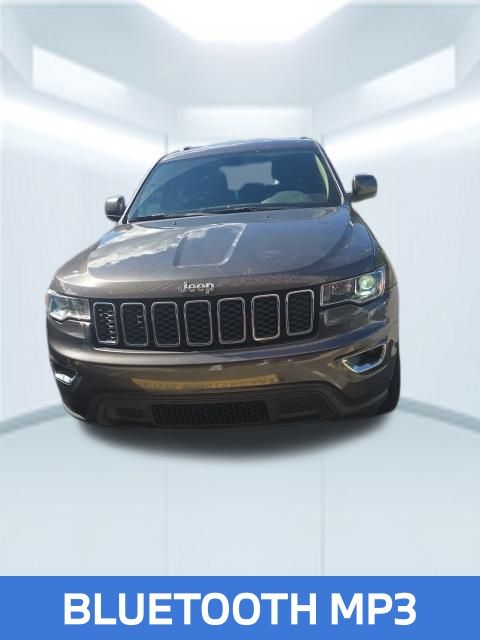 2020 Jeep Grand Cherokee Laredo E photo 2