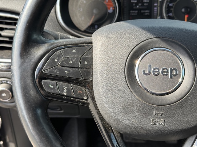 2019 Jeep Cherokee Altitude photo 15