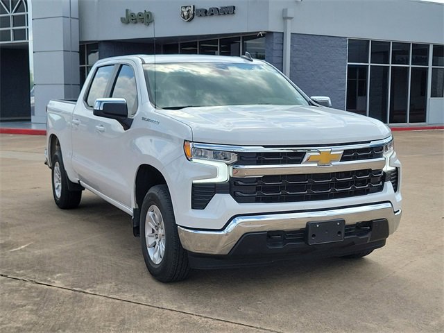 Certified Used 2023 Summit White Chevrolet LT image 1