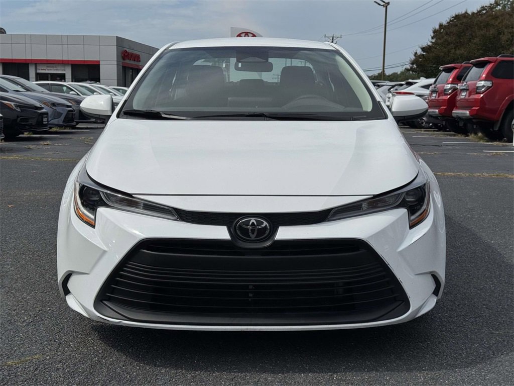 2024 Toyota Corolla LE photo 11