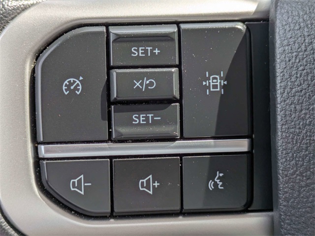 2024 Ford Expedition MAX XLT photo 24
