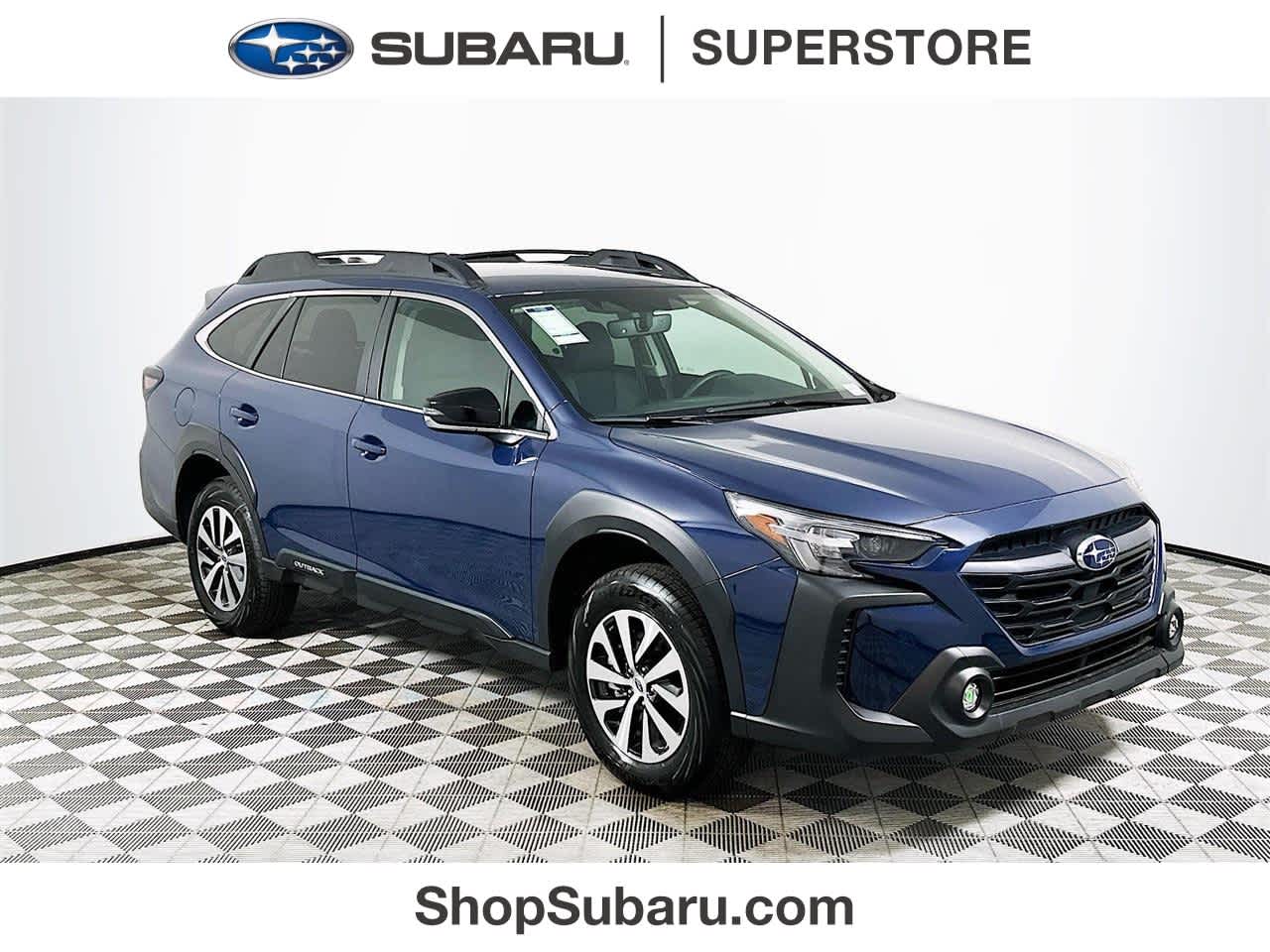2025 Subaru Outback Premium's photo