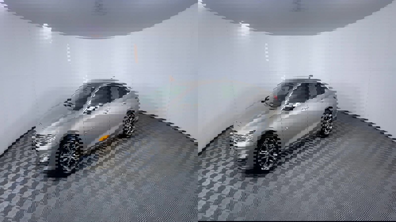 2023 Chevrolet Malibu Premier photo 4