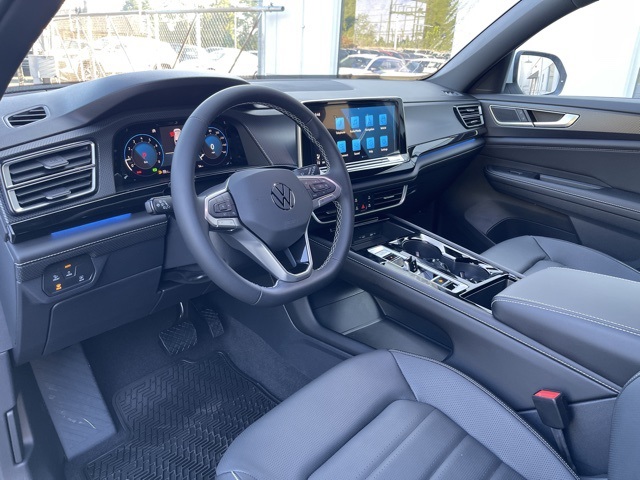 2026 Volkswagen Atlas Cross Sport SEL photo 14