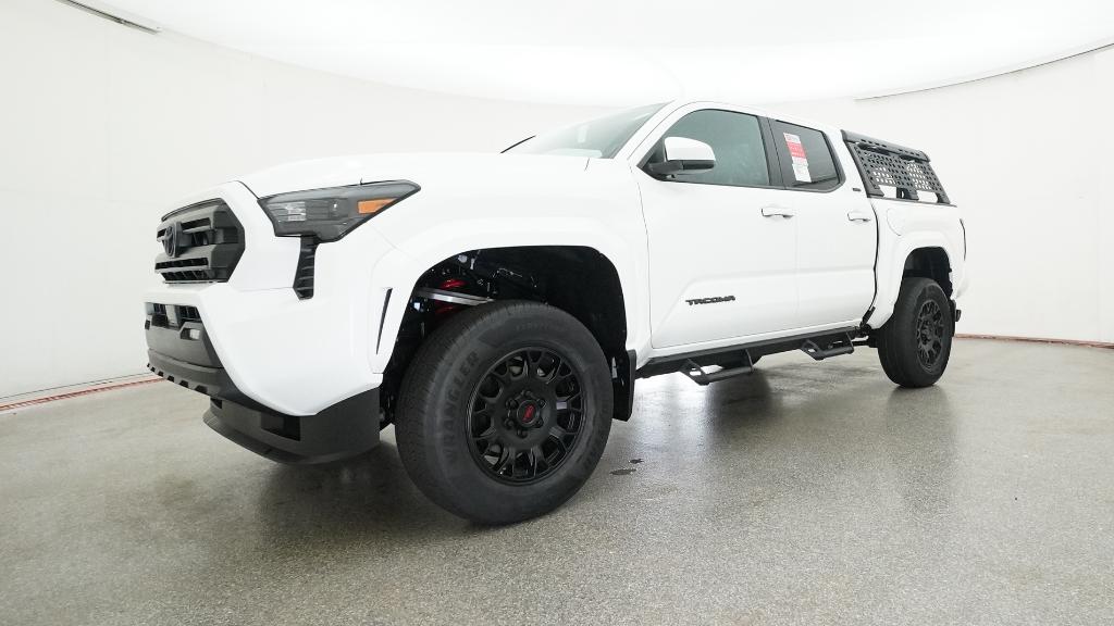 2025 Toyota Tacoma SR5 4x4 Double Cab photo 6