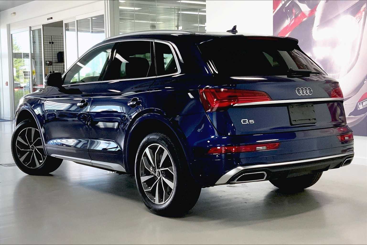 2025 Audi Q5 S line Premium Plus photo 3